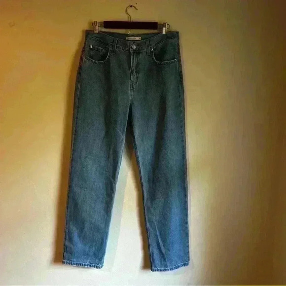 Levi’s Low Profile Jeans - Picture 1 of 4
